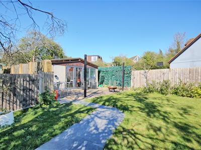 SUMMER HOUSE AND GYM
